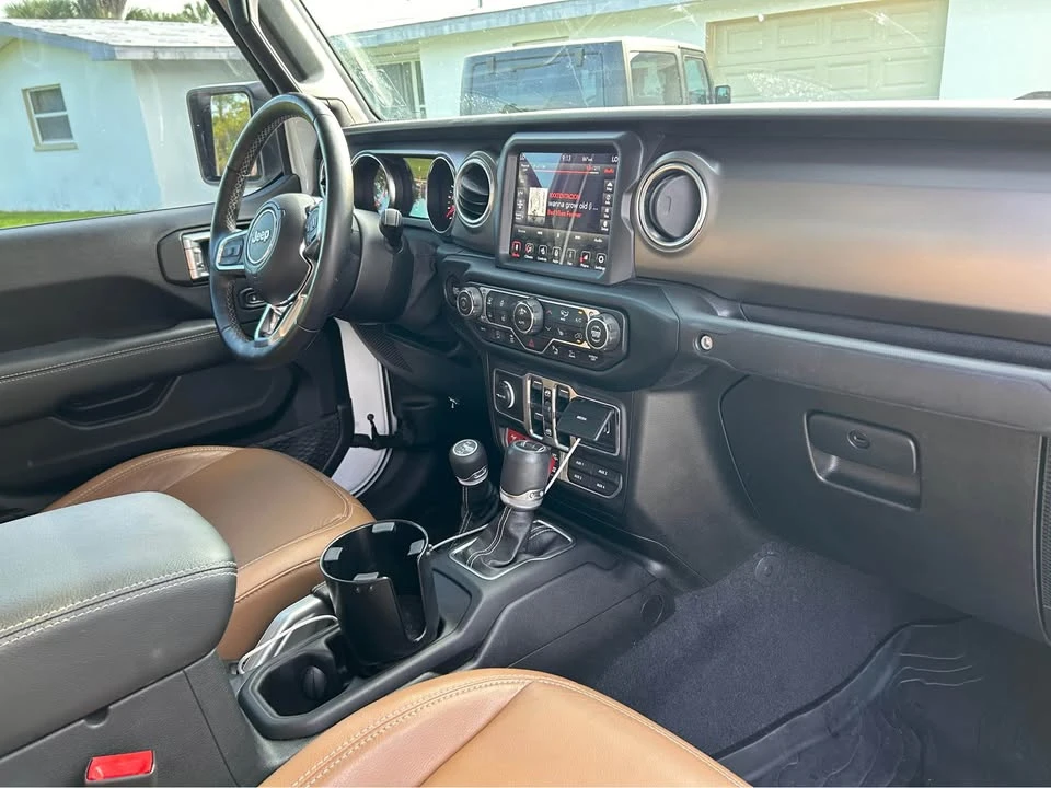2020 Jeep JT Gladiator - Image 10 of 12