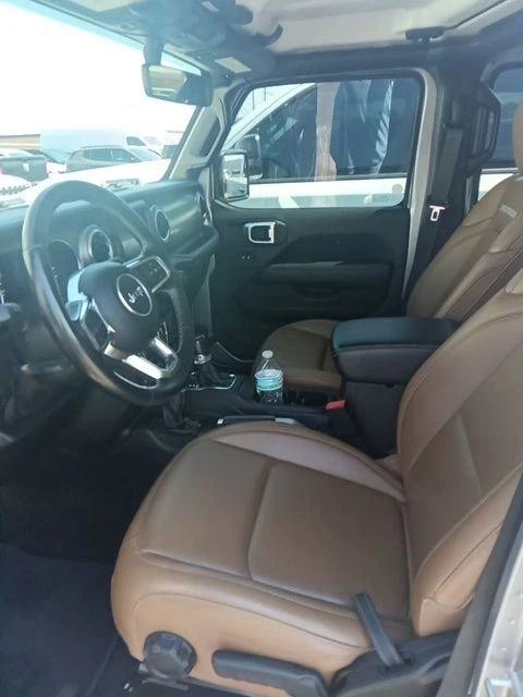 2020 Jeep JT Gladiator - Image 6 of 9