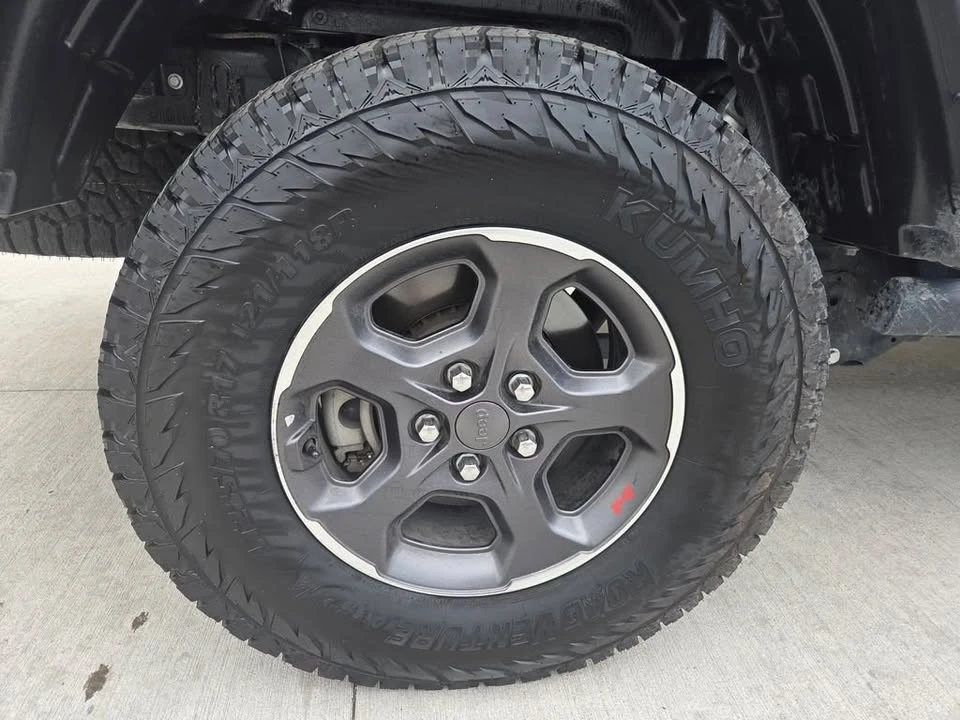 2020 Jeep JT Gladiator - Image 17 of 20