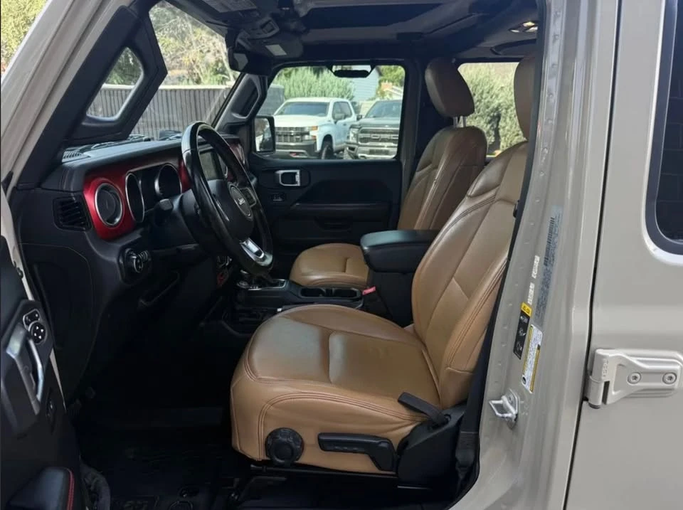 2020 Jeep JT Gladiator - Image 9 of 17