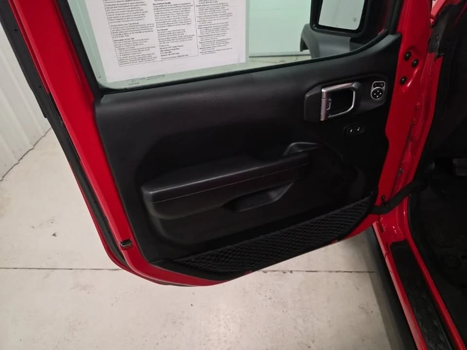 2020 Jeep JT Gladiator - Image 12 of 20