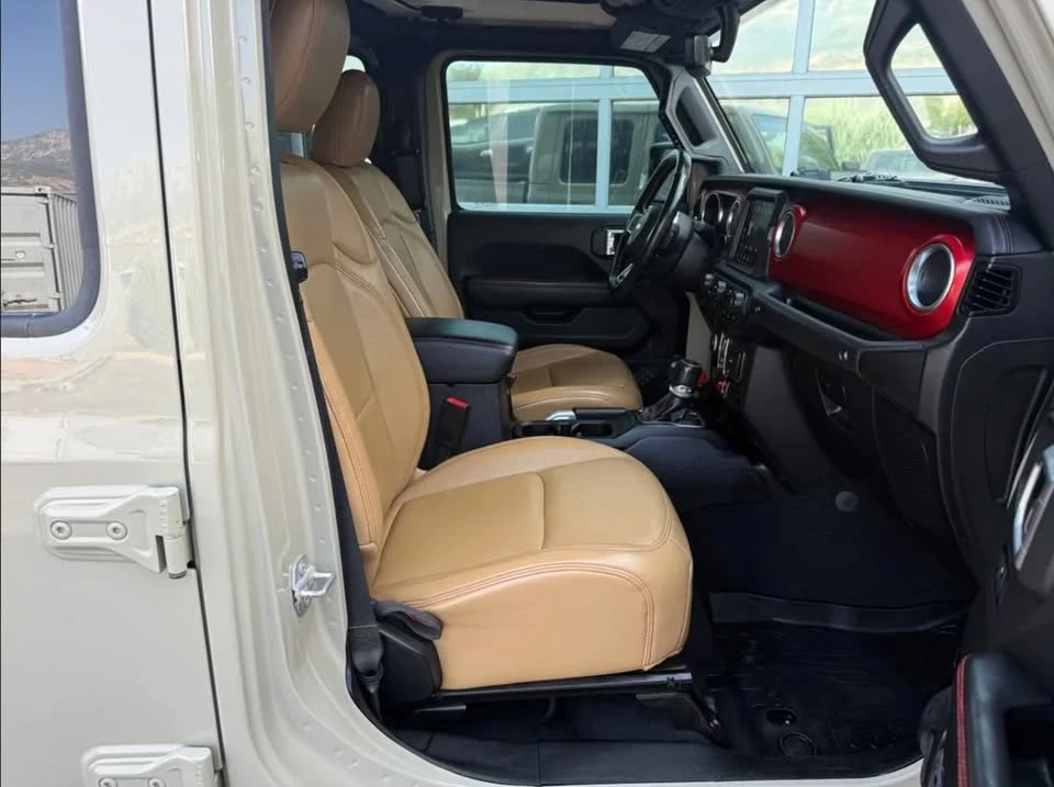 2020 Jeep JT Gladiator - Image 11 of 17