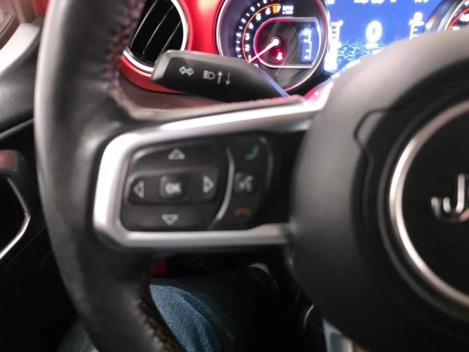 2020 Jeep JT Gladiator - Image 15 of 20