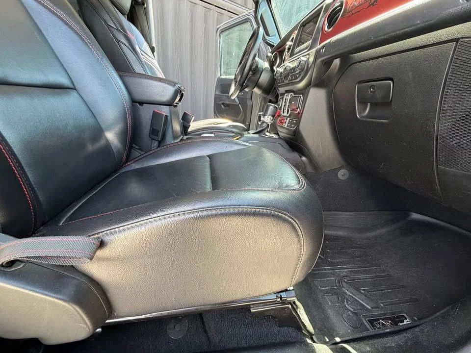 2020 Jeep JT Gladiator - Image 17 of 19