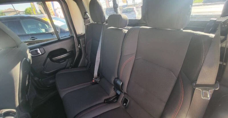 2020 Jeep JT Gladiator - Image 12 of 19