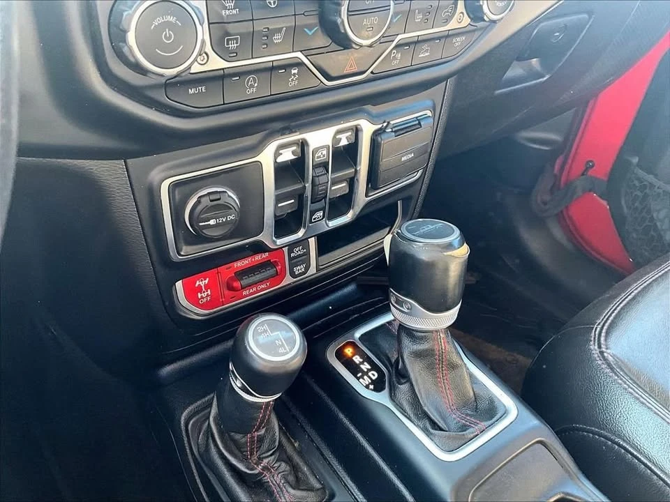 2020 Jeep JT Gladiator - Image 18 of 20