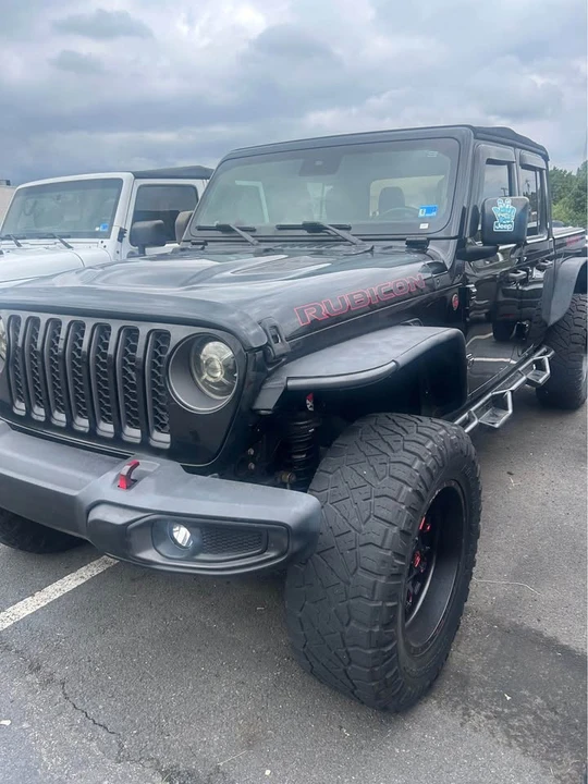 2020 Jeep JT Gladiator - Image 2 of 8