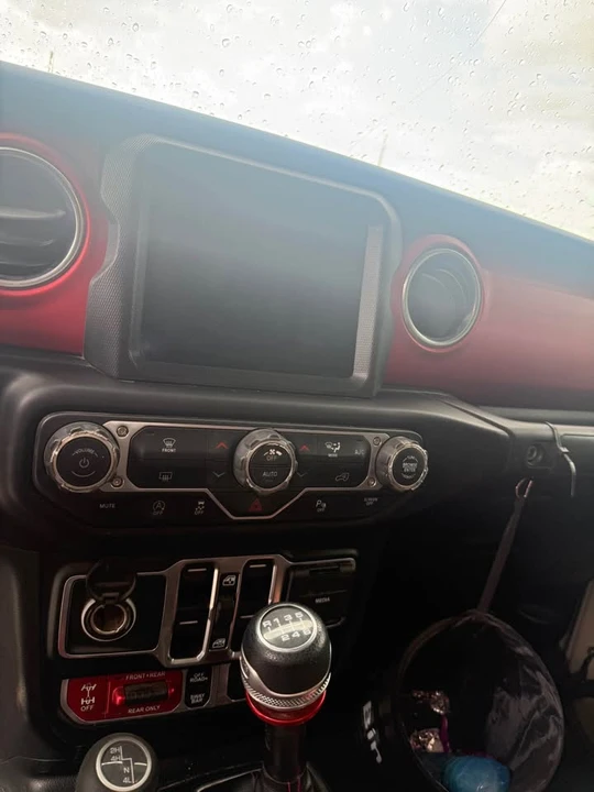 2020 Jeep JT Gladiator - Image 7 of 9