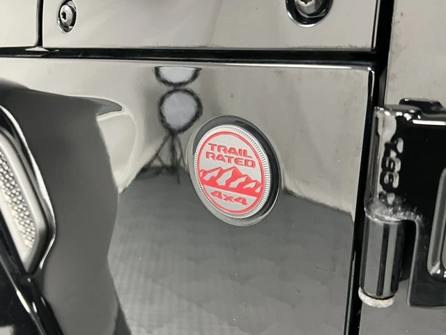 2020 Jeep JT Gladiator - Image 15 of 20