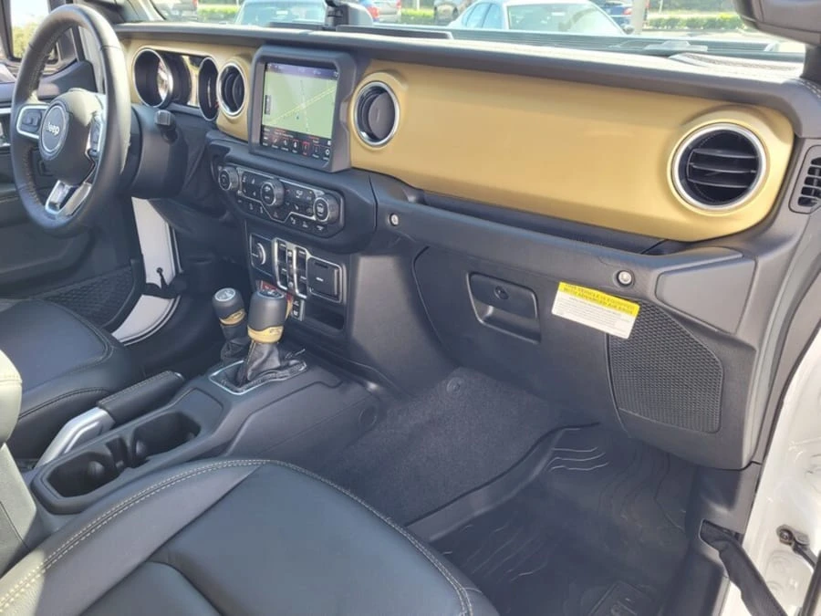 2020 Jeep JT Gladiator - Image 12 of 17