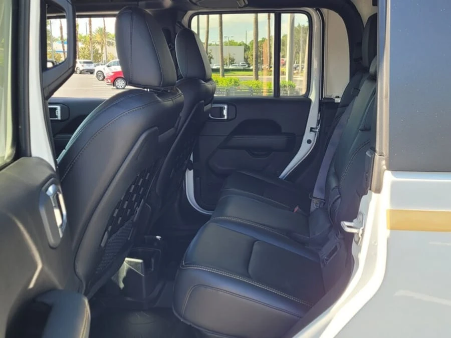 2020 Jeep JT Gladiator - Image 13 of 17