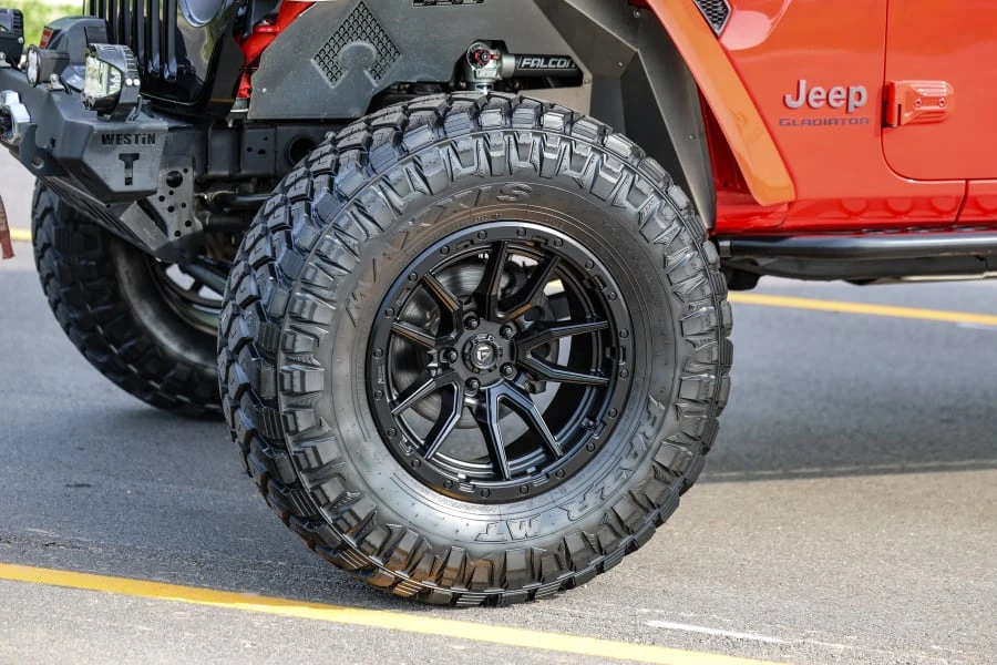 2020 Jeep JT Gladiator - Image 28 of 31