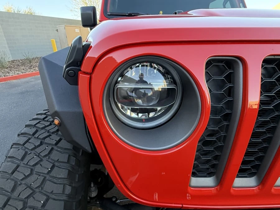 2020 Jeep JT Gladiator - Image 17 of 31