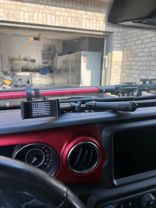 2020 Jeep JT Gladiator - Image 14 of 17