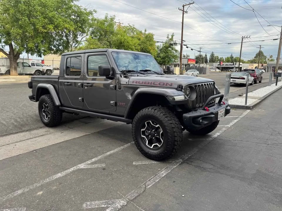 2020 Jeep JT Gladiator - Image 2 of 20