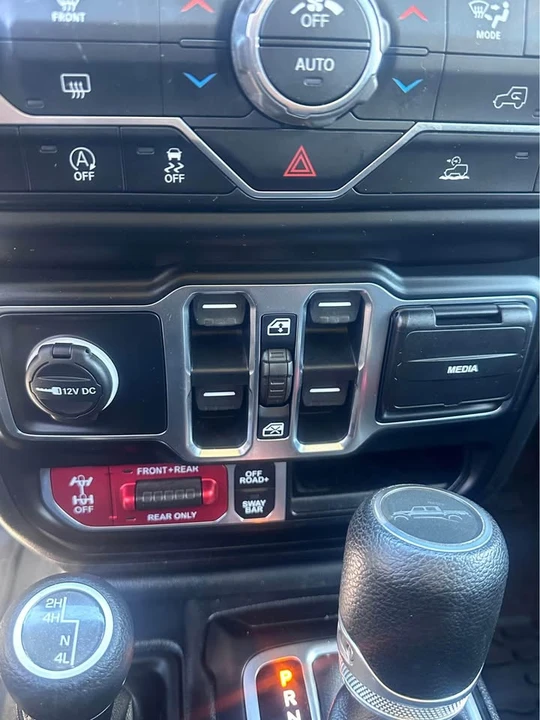 2020 Jeep JT Gladiator - Image 10 of 13