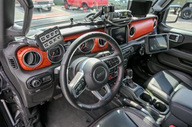 2020 Jeep JT Gladiator - Image 27 of 31