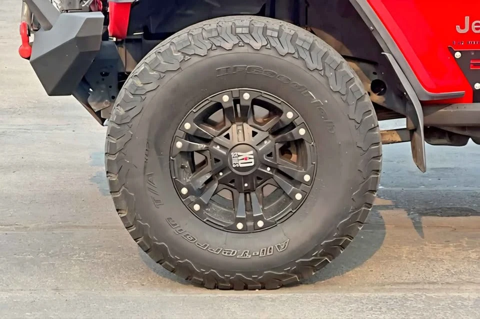 2020 Jeep JT Gladiator - Image 7 of 14