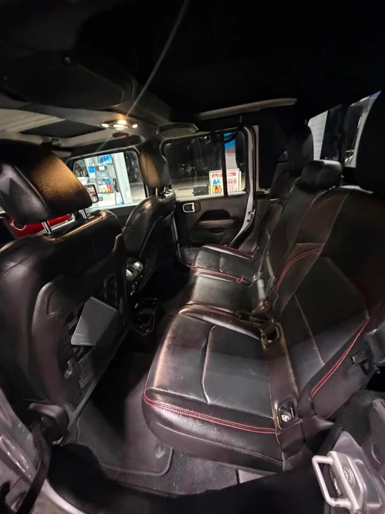 2020 Jeep JT Gladiator - Image 8 of 9