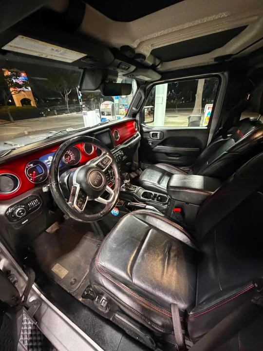 2020 Jeep JT Gladiator - Image 7 of 9