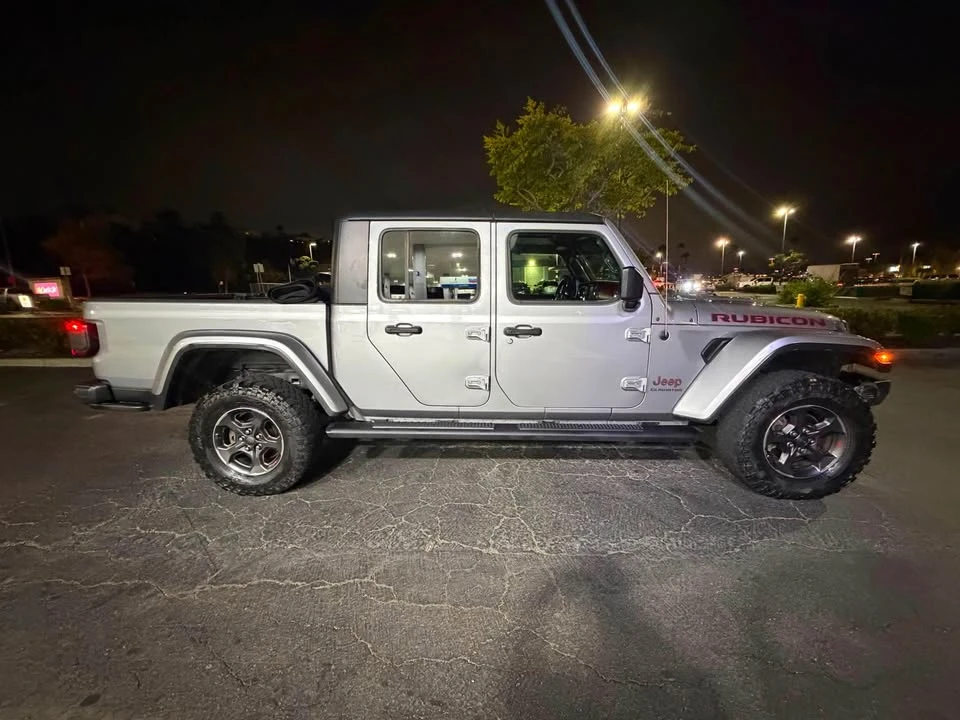2020 Jeep JT Gladiator - Image 6 of 9