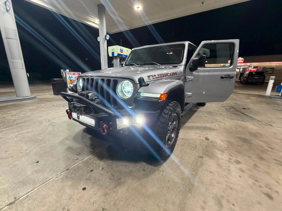 2020 Jeep JT Gladiator - Image 5 of 9