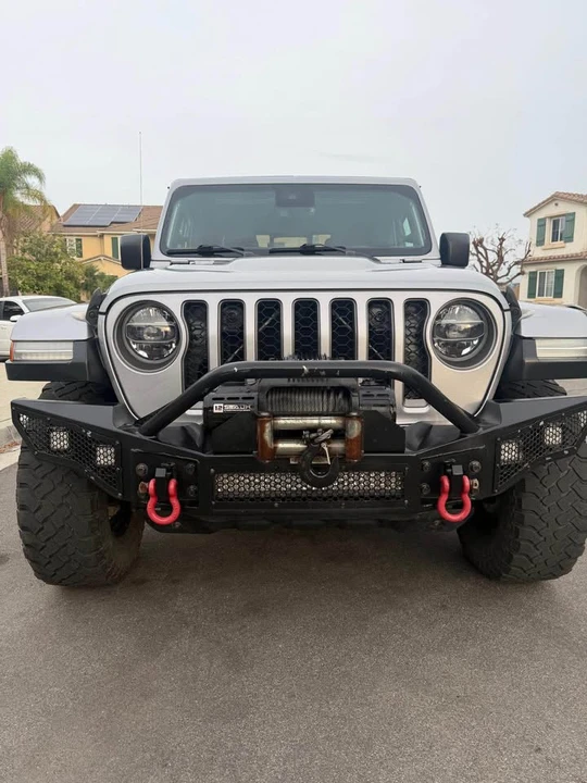 2020 Jeep JT Gladiator - Image 2 of 9