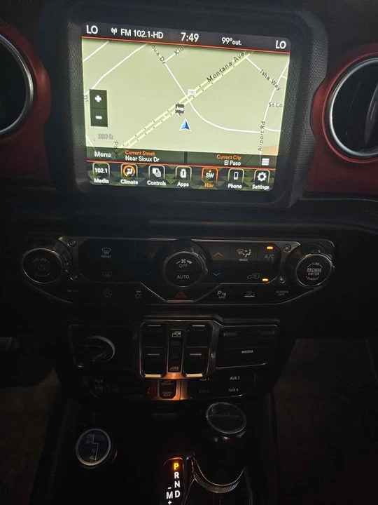 2020 Jeep JT Gladiator - Image 14 of 18