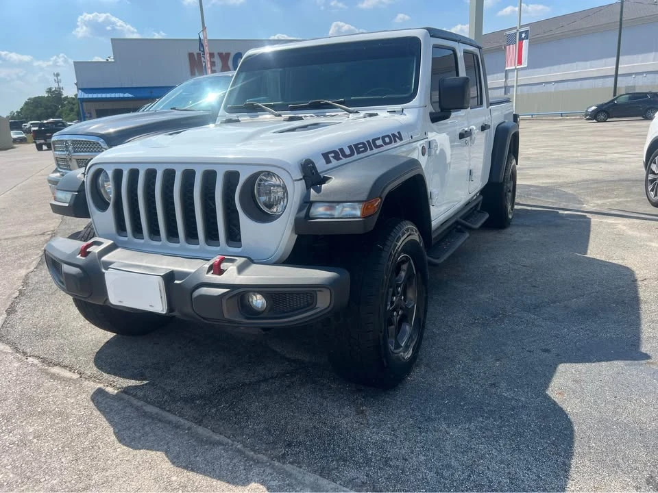 2020 Jeep JT Gladiator - Image 2 of 15