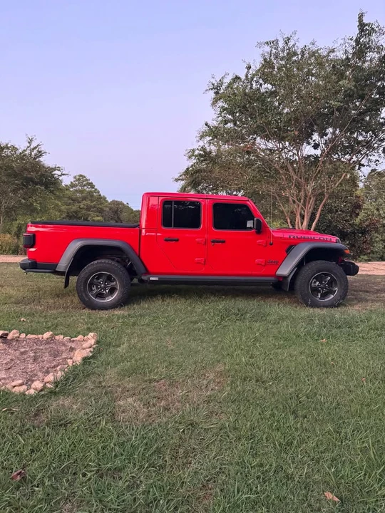 2020 Jeep JT Gladiator - Image 2 of 12