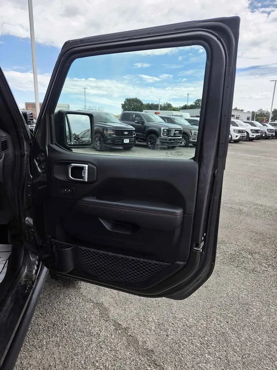 2020 Jeep JT Gladiator - Image 13 of 14
