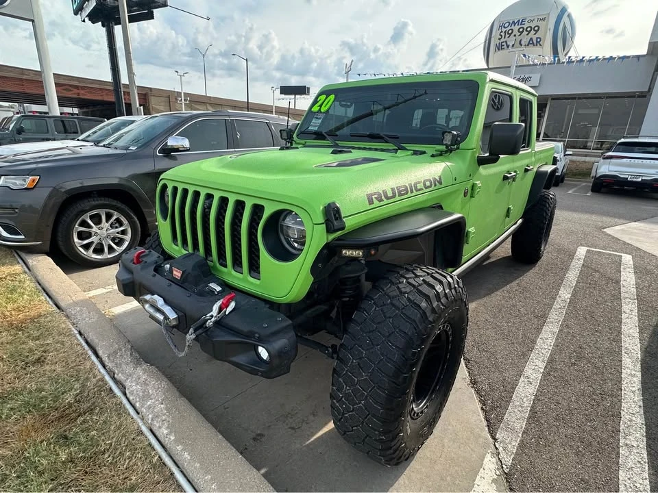 2020 Jeep JT Gladiator - Image 2 of 11