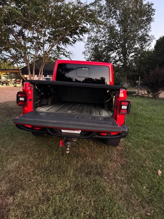 2020 Jeep JT Gladiator - Image 11 of 12