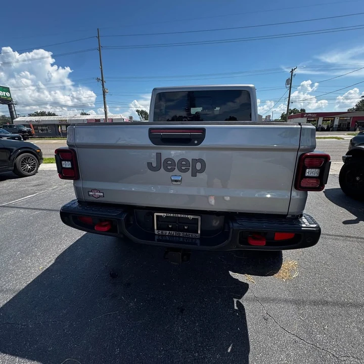 2020 Jeep JT Gladiator - Image 2 of 9