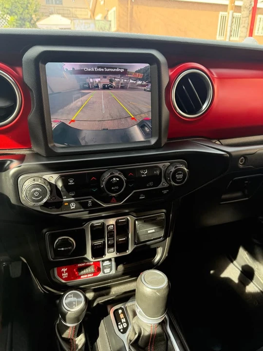 2020 Jeep JT Gladiator - Image 8 of 17