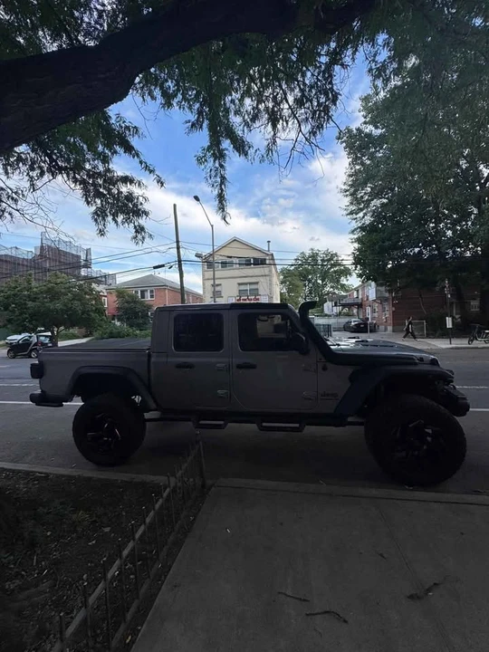 2020 Jeep JT Gladiator - Image 13 of 16