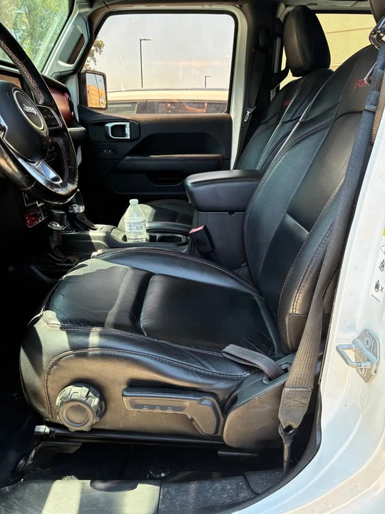 2020 Jeep JT Gladiator - Image 14 of 18