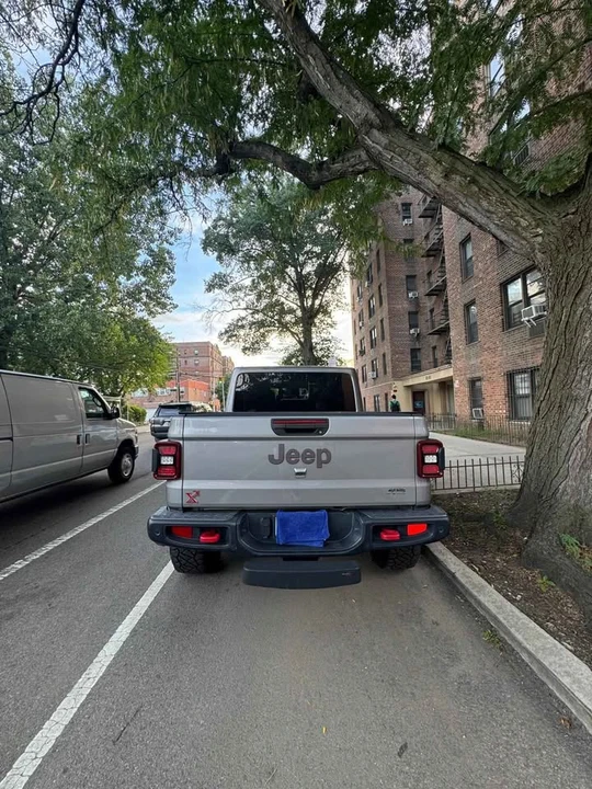 2020 Jeep JT Gladiator - Image 5 of 16