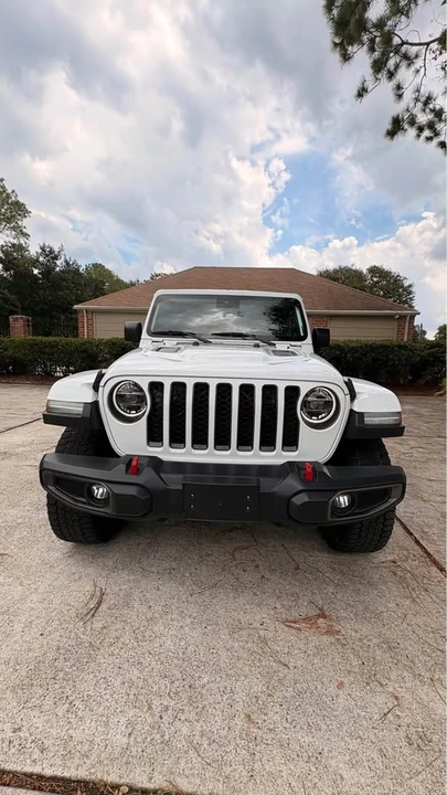2020 Jeep JT Gladiator - Image 2 of 13