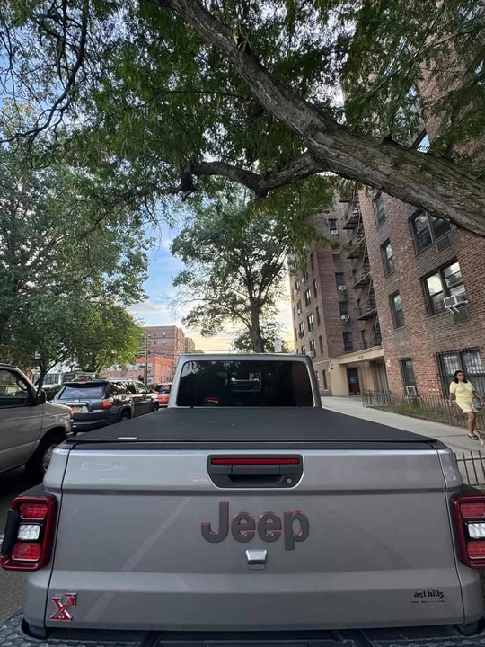 2020 Jeep JT Gladiator - Image 15 of 16