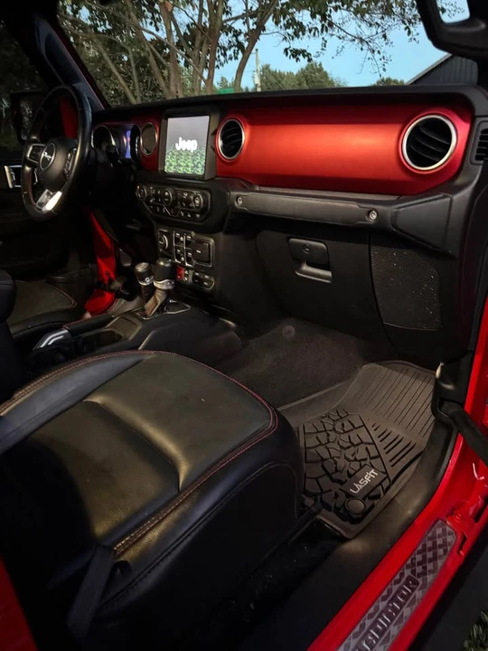 2020 Jeep JT Gladiator - Image 10 of 12