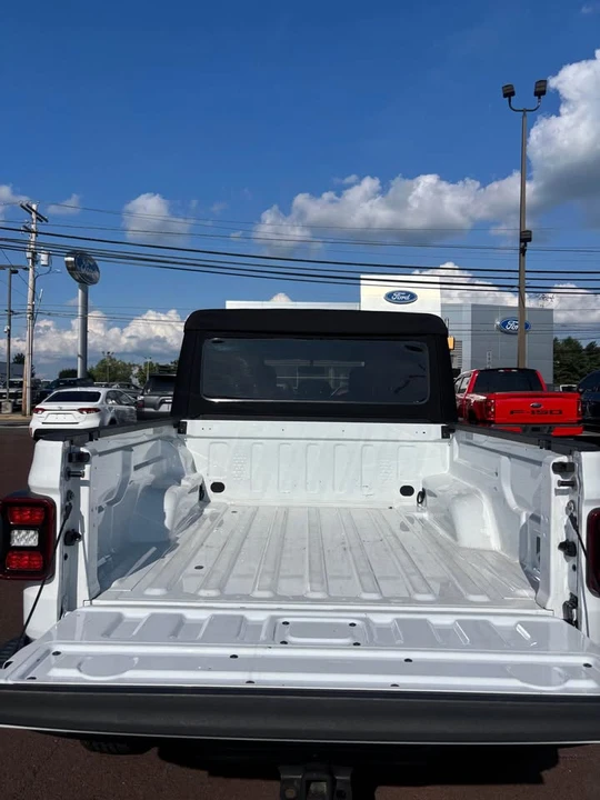 2020 Jeep JT Gladiator - Image 6 of 15