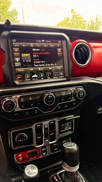 2020 Jeep JT Gladiator - Image 11 of 13