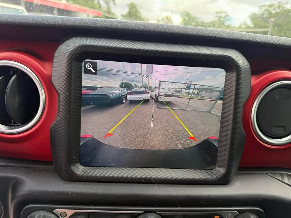 2020 Jeep JT Gladiator - Image 14 of 18