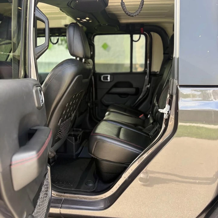 2020 Jeep JT Gladiator - Image 9 of 10