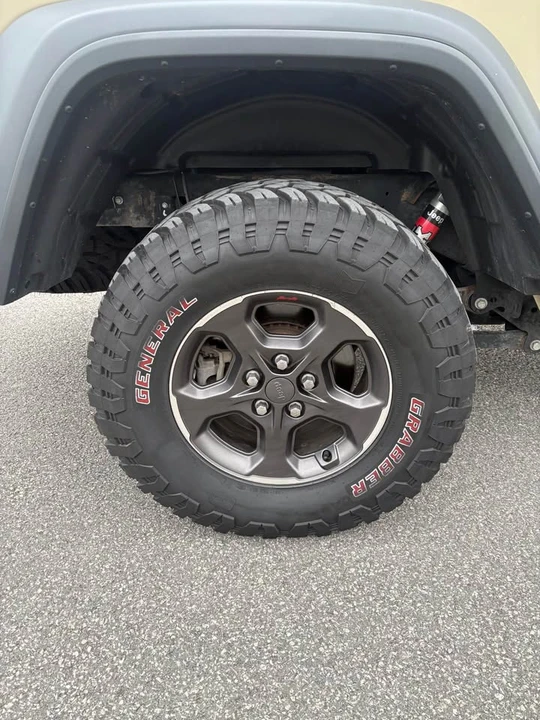2020 Jeep JT Gladiator - Image 5 of 14