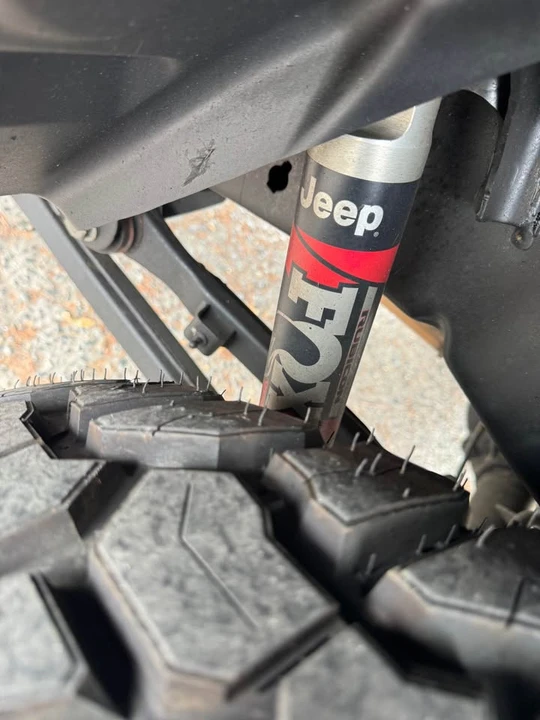 2020 Jeep JT Gladiator - Image 14 of 16