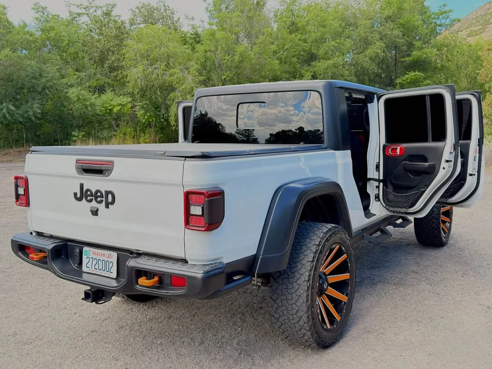 2020 Jeep JT Gladiator - Image 15 of 17