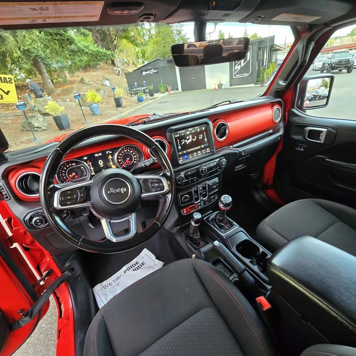 2020 Jeep JT Gladiator - Image 11 of 17