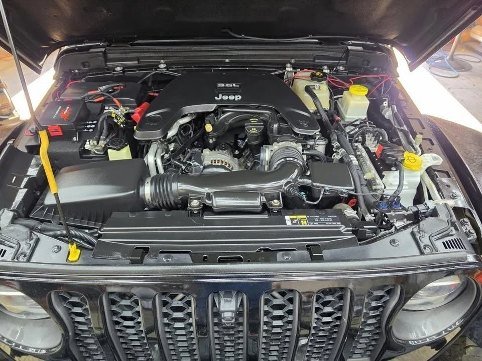 2020 Jeep JT Gladiator - Image 9 of 20
